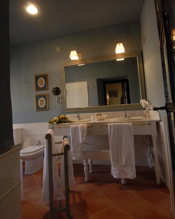 Hotel Caserio De Lobones Segovia Bagian luar foto